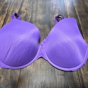 Victoria's Secret Vibrant Purple Bra